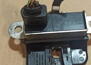 VW TOURAN I ZAMEK KLAPY BAGAŻNIKA 1T0827505D