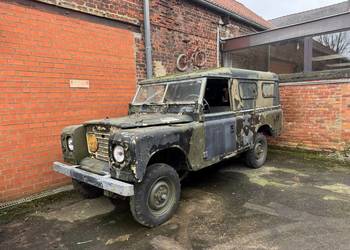 Land Rover 109
