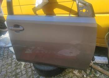 Auris II drzwi przód prawy/boczek/ szyba/ mechanizm/ klamka