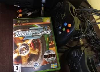 Klasyk Kolekcjonerski: Microsoft Xbox Classic + Zestaw NFS UNDEGROUND 2
