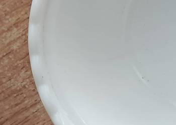Kurka Ząbkowice 13 cm biała nr 2