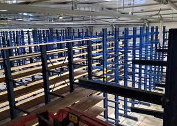 Regały wspornikowe dwustronne H650cm IPE220 ramiona 70cm 280kg magazyn hala