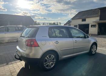 Volkswagen Golf V