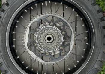 Koła Husqvarna ktm D.I.D 19/18 nie uszkodzone razem z zębatką i tarczą