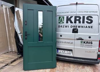 Drzwi zewnętrzne drewniane dostępne od ręki RAL 6005 108CM