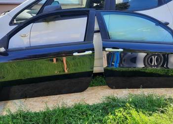 drzwi prawe lub lewe Alfa Romeo 147 3d lak. 601 B/B kompletne