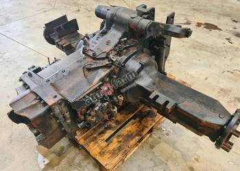 Tylny most Massey Ferguson 5445 851B9