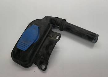 WLEW PŁYNU DO SPRYSKIWACZY AUDI Q5 8R0955452