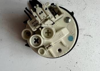 hydrostat pralki Whirpool AWOC71203CHD