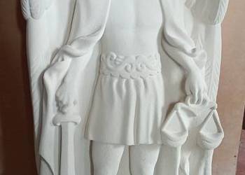 Anioł św. Michał Archanioł rzeźba