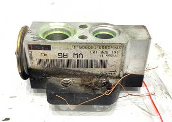 ZAWÓR NAGRZEWNICY VW TOURAN 1K0820679 03-10 REGULATOR