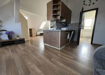 Do wynajęcia Piękne mieszkanie w Kobierzcycach !