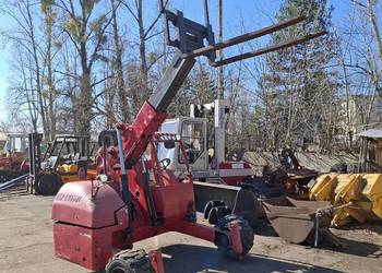 Wozek widlowy manitou terenowy teleskop transport