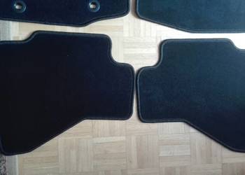 Oryginalne dywaniki welur 4szt. AYGO II, C1 II, Peugeot 108