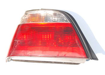 Lampa lewa lewy tył tylna klosz Daewoo Nexia sedan