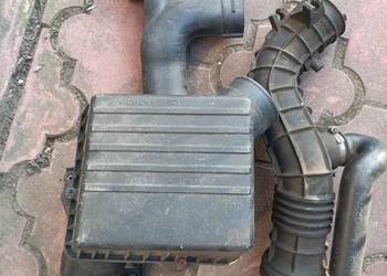 Honda Civic 1.8 VTi MB6 obudowa filtra dolot