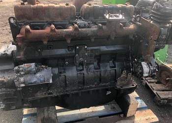 Case CS 120 - Silnik Sisu 620.94 - Głowica Cylindrów