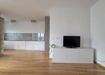 2 pokoje 55 m² | wysoki standard | Tarnogaj Nyska | 4. piętro | loggia