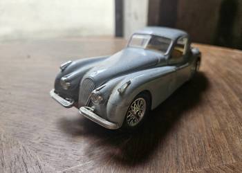 Model samochodu Jaguar XK 120 roadster