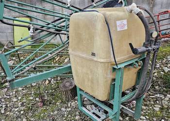 Opryskiwacz 300l