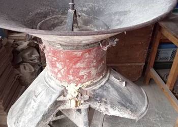 Śrutownik bijakowy Bąk