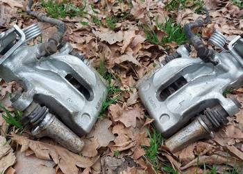 Volvo v40 zaciski hamulcowe tył