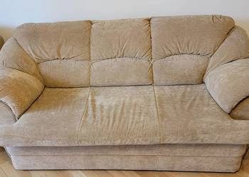 Kanapa beżowa z fotelem do salonu komplet wypoczynkowy