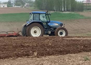 Ciagnik New Holland TM 190