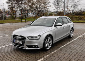 Audi A4 Avant 2,0TDI Automat Lift 2013 r. Panorama Led