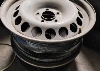 Felgi stalowe z oponami 16