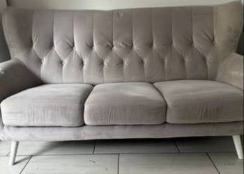 Pudrowy komplet wypoczynkowy Sofa 3 osobowa i dwa fotele