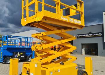 Podnośnik nożycowy spalinowy Genie GS-2668RT, wys. rob 9,9 m, udźwig 567kg