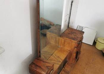 Toaletka PRL z Lustrem