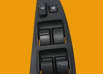 PRZEŁĄCZNIK SZYB 8490205210B0 Toyota Avensis II (2003-2009)