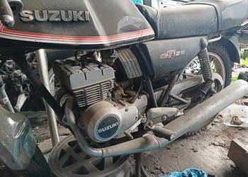 Suzuki GT125 silnik 1981