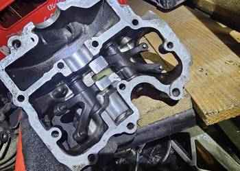 Suzuki DR 250 pokrywa głowicy koniki popychacze dźwigienki dr250 gn gn250