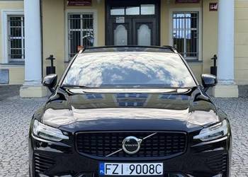 Volvo V60 Plus Dark Recharge Plug-In Hybrid AWD