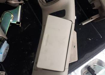 Tunel środkowy Avensis T25 beżowy Tunel środkowy Avensis T25 beżowy