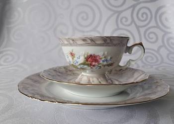 Filiżanka z kompletem (trio) Wawel – porcelana, PRL, marmurkowy dekor