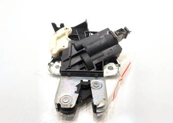 ZAMEK KLAPY TYŁ VW PASSAT B6 Sedan/Limuzyna 4F5827505D 05-10