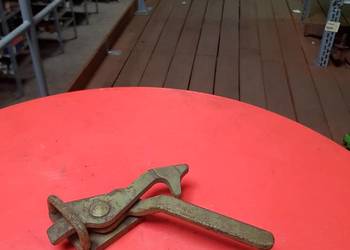 Zamek burty PRZYCZEPA D-50