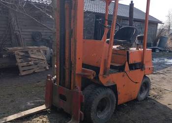 Wózek widłowy gwp 200