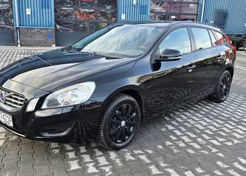 VOLVO V60 2.0D 160KM NAVI* BLUETOOTH* USB+AUX* MOŻLIWA ZAMIANA