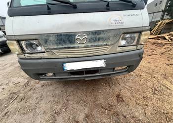 Zderzak przód Mazda e2200 e 2200
