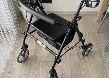Wózek inwalidzki aluminiowy ułatwiający chodzenie podpórka czterokołowa