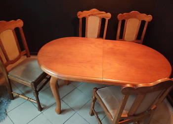 Sprzedam stół dębowy w idealnym stanie