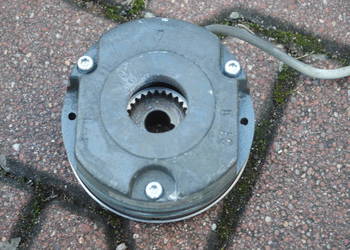 HAMULEC silnika elektrycznego. 230V. LENZE. typ: BFK458-08N