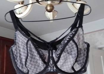 Biustonosz czarnyGorsenia  EU 85G - bdb - polski produkt !!