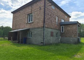 Dom w Żdżarach, gmina Czarna