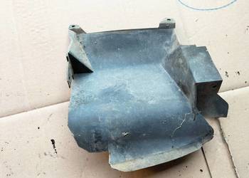 AUDI 80 B4 80B4 8A0805647 ŁAPACZ POWIETRZA OSŁONA CHŁODNICY LAMPY